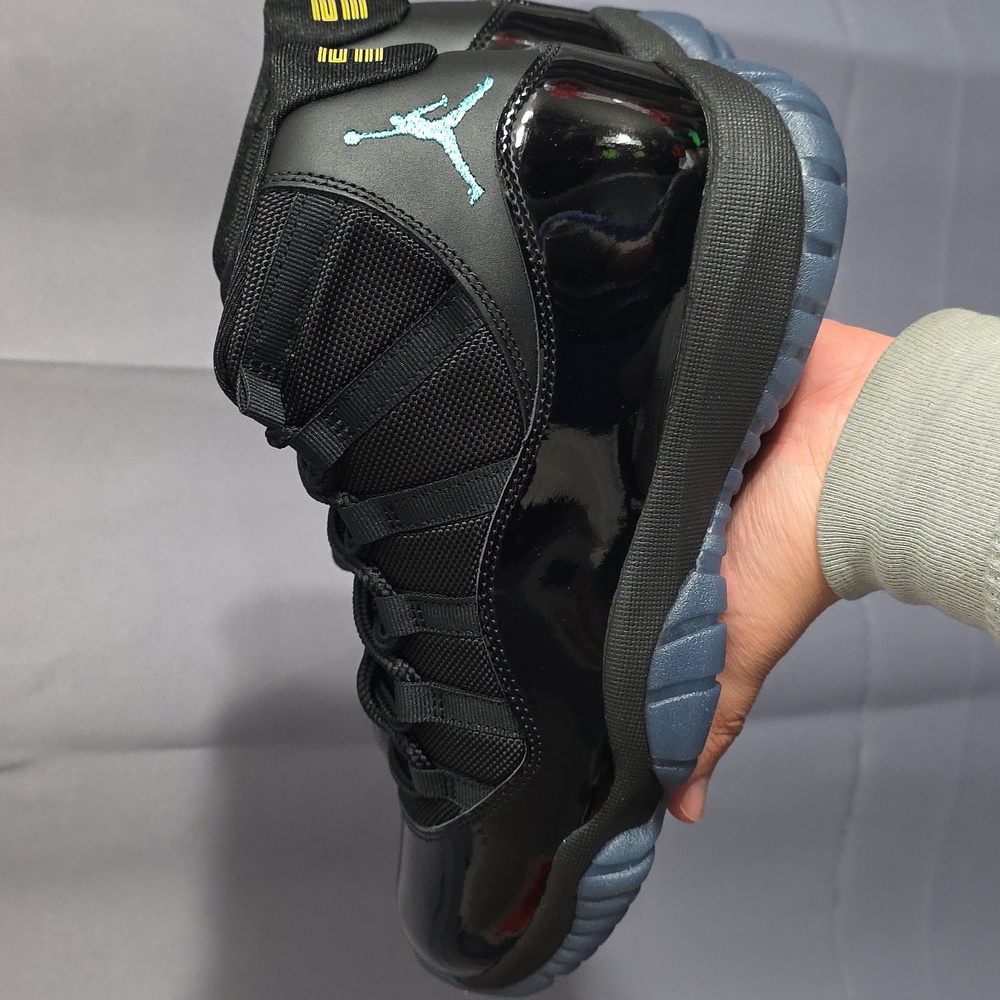 Brand new ds jordan retro 11 gamma sneakers size 8 and 9 men's. - Picture 11 of 12